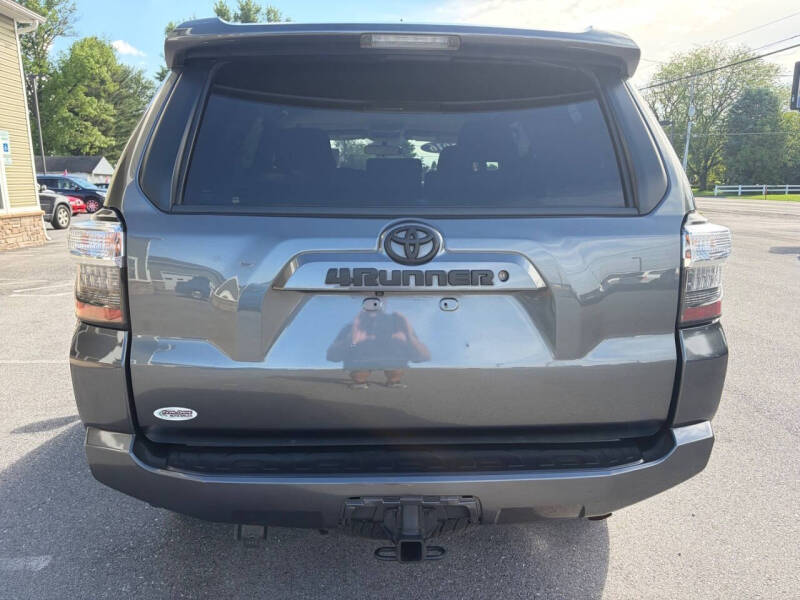 2016 Toyota 4Runner SR5