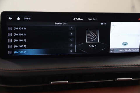 2023 Genesis GV70 2.5T Standard