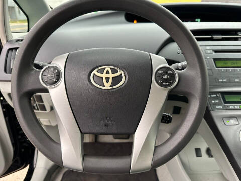 2010 Toyota Prius II