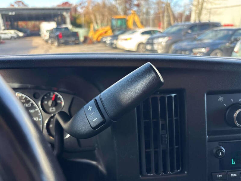 2023 Chevrolet Express 4500