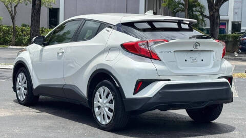 2021 Toyota C-HR LE