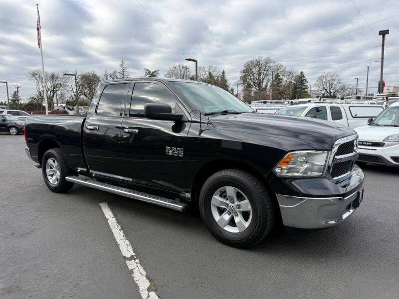 2017 RAM 1500 SLT