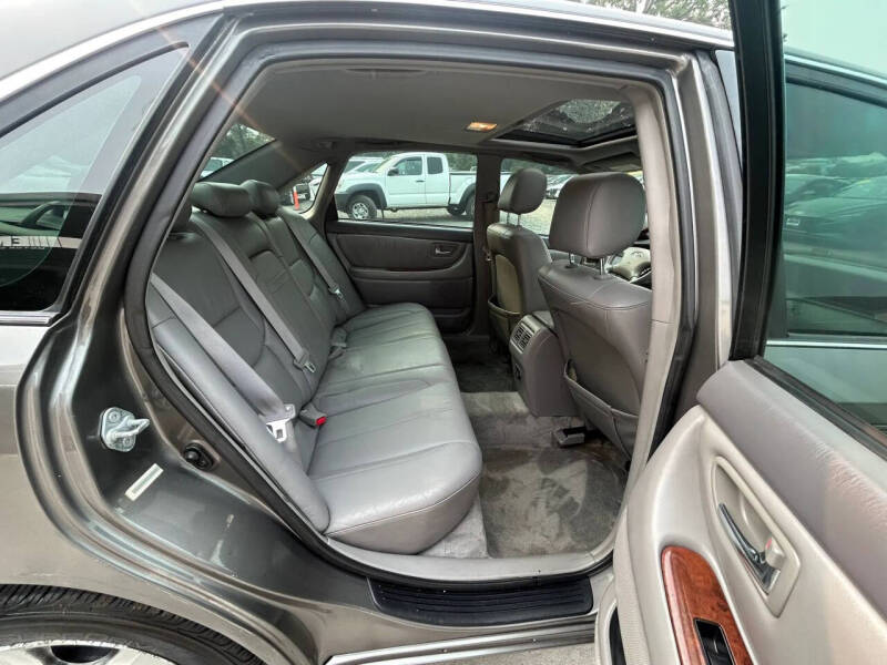 2004 Toyota Avalon