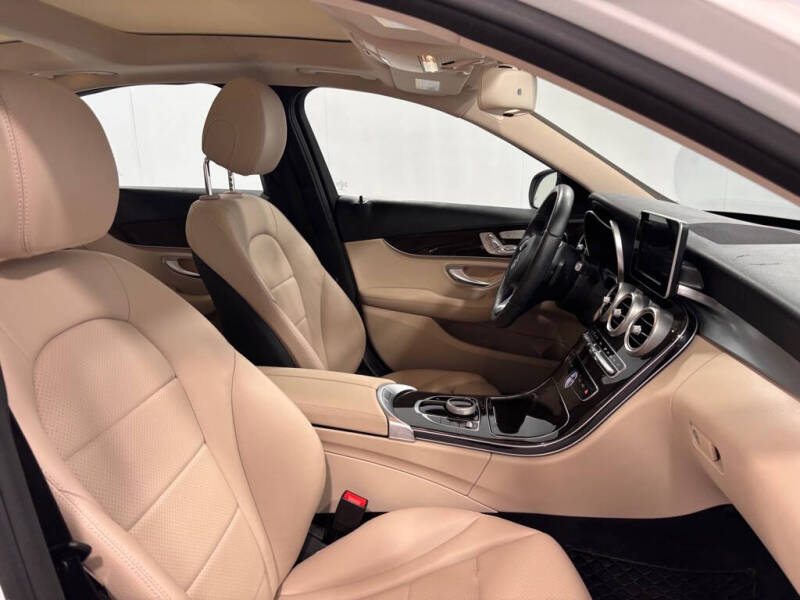 2017 Mercedes-Benz C-Class C 300 4MATIC