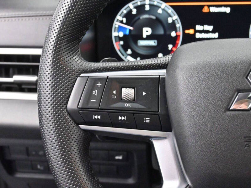 2023 Mitsubishi Outlander SEL