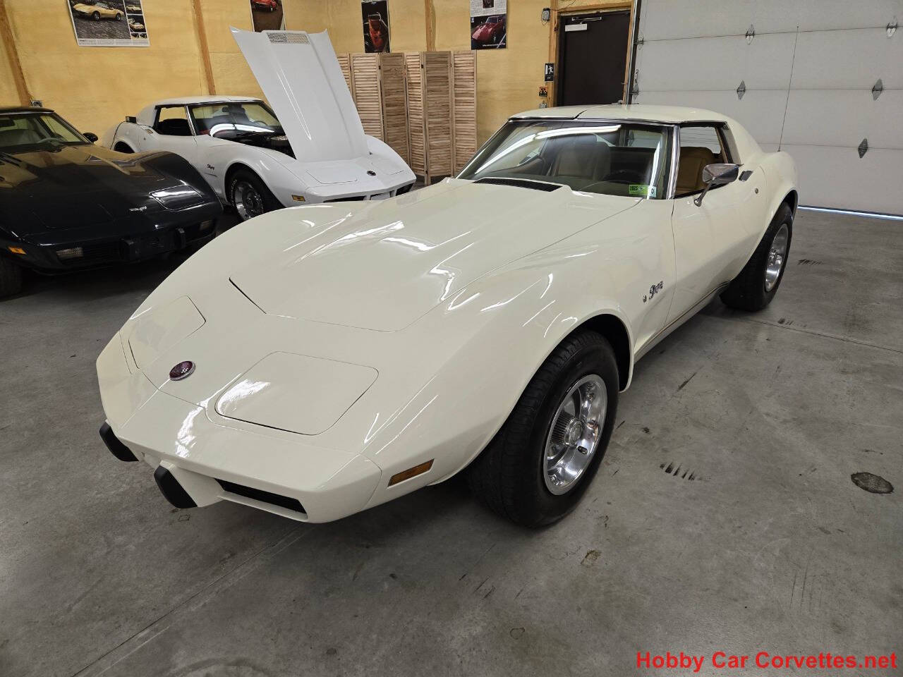 1976 Chevrolet Corvette 35