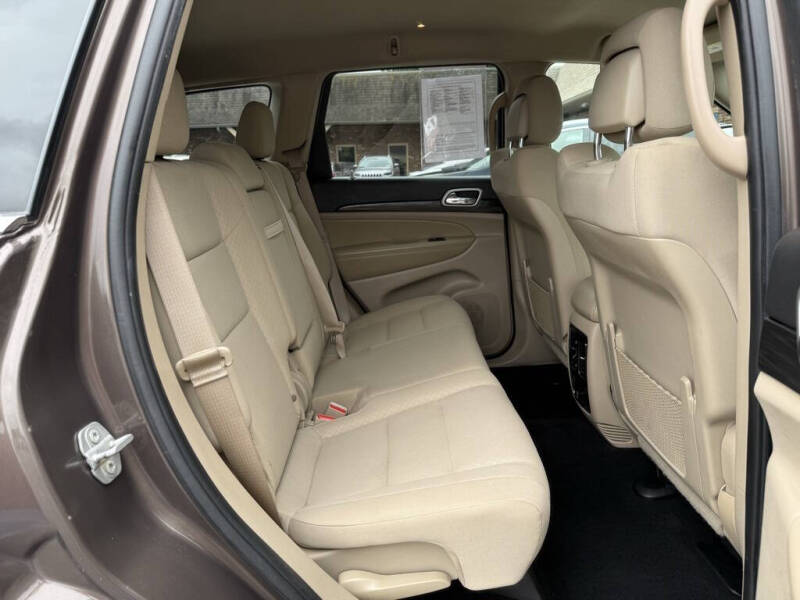 2021 Jeep Grand Cherokee Laredo E