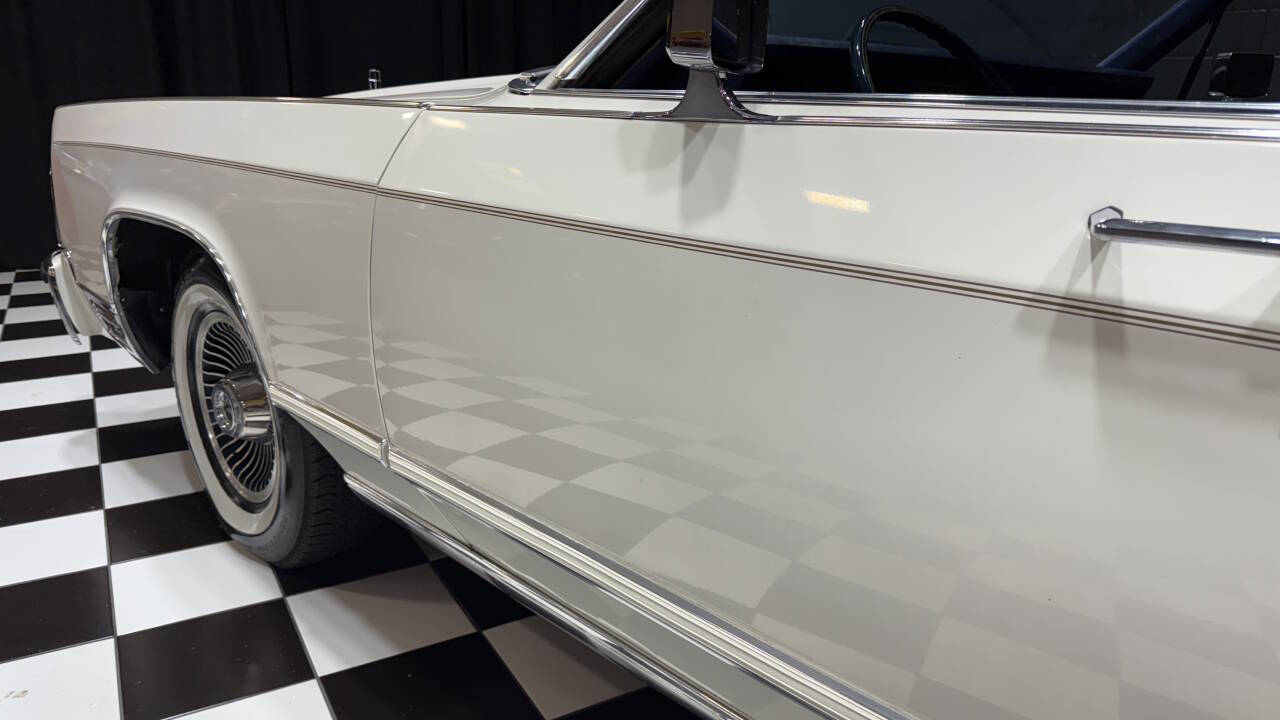 1979 Lincoln Continental 17