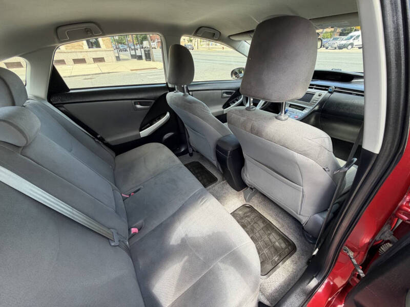 2013 Toyota Prius Two