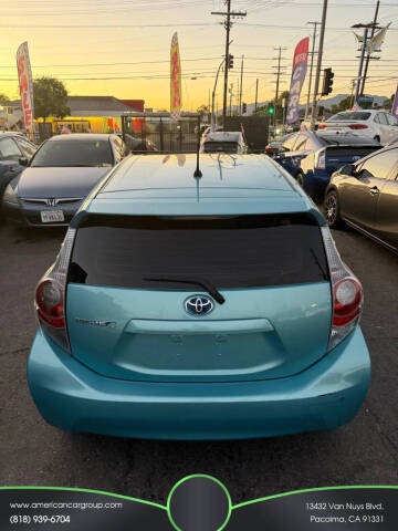 2014 Toyota Prius c