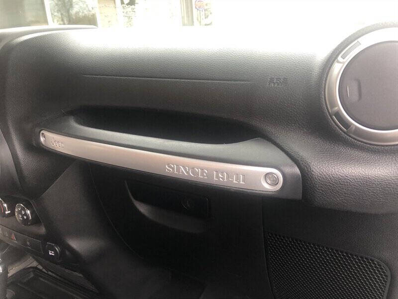 2018 Jeep Wrangler JK Unlimited Sahara