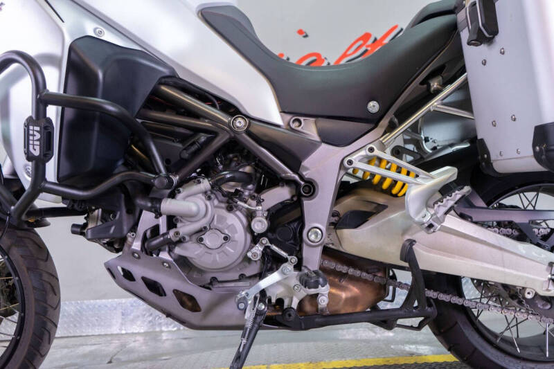 2016 Ducati Multistrada 1200 Enduro