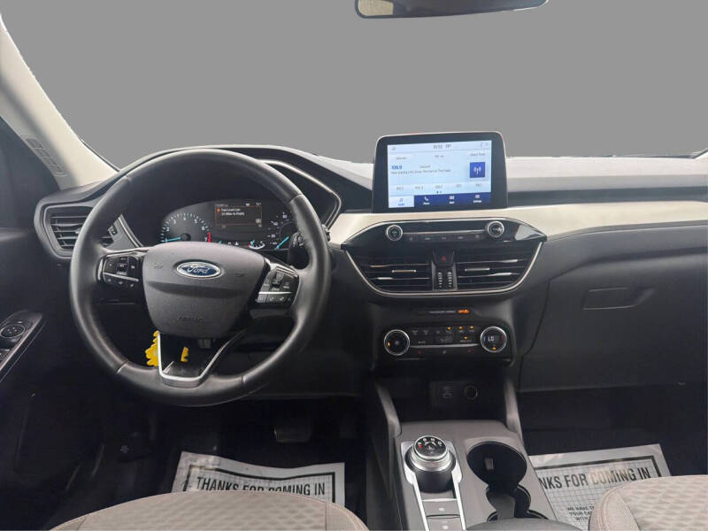 2021 Ford Escape SE