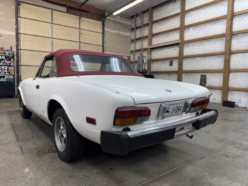 1980 FIAT 124 Spider