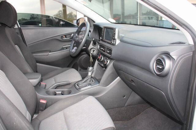 2021 Hyundai Kona SE