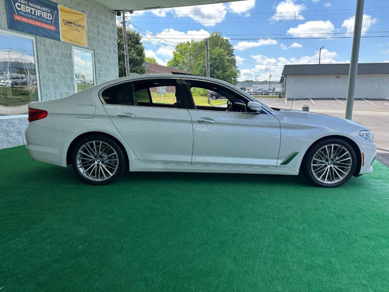 2018 BMW 5 Series 530i