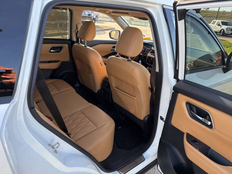 2022 Nissan Rogue Platinum