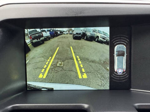 2016 Volvo XC60 T6 Drive-E R-Design Platinum