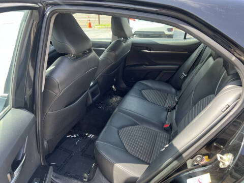 2019 Toyota Camry SE