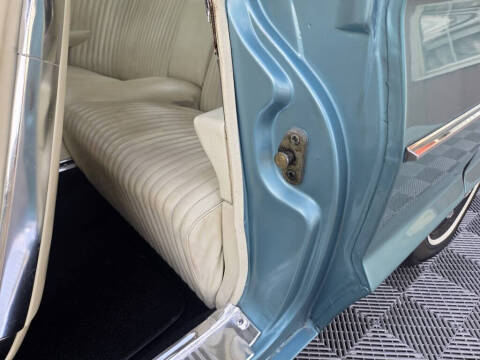 1964 Ford Thunderbird