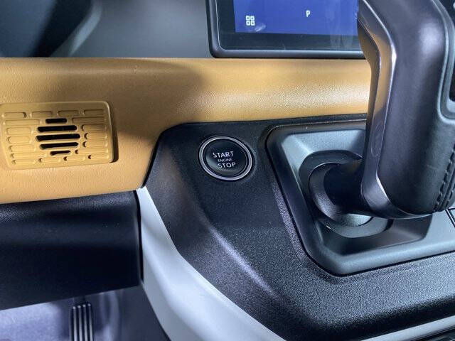 2023 Land Rover Defender 90 X-Dynamic SE