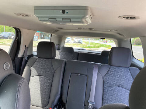 2015 GMC Acadia SLE-1