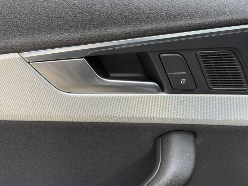 2017 Audi A4 2.0T quattro Premium Plus