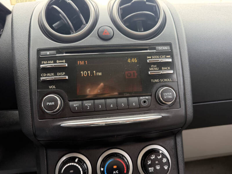 2012 Nissan Rogue SV