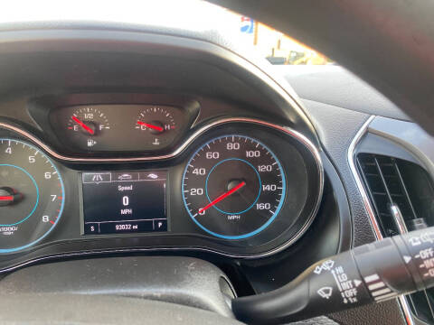 2017 Chevrolet Cruze LT Auto