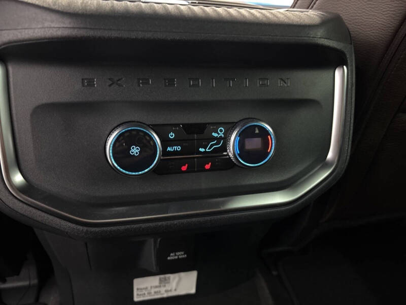 2025 Ford Expedition King Ranch