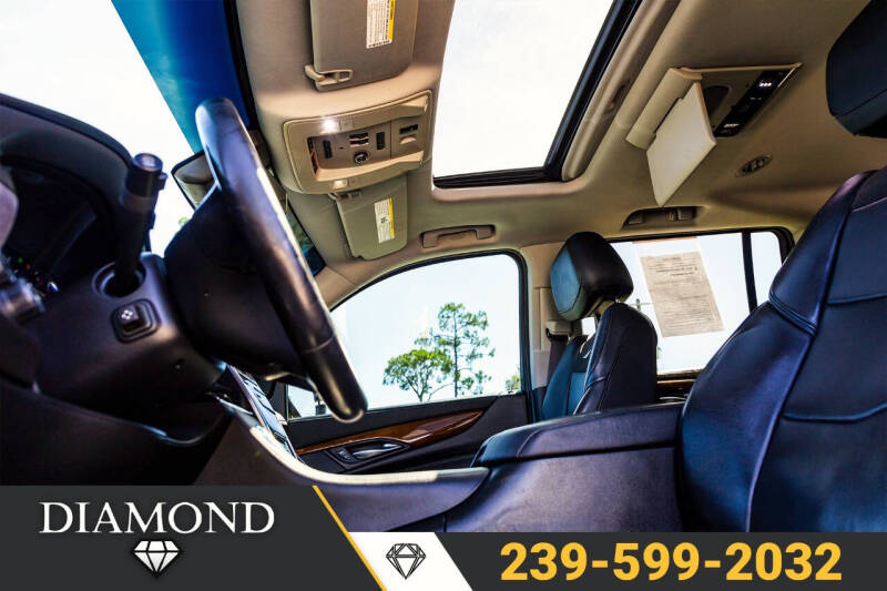 2017 Cadillac Escalade ESV Luxury