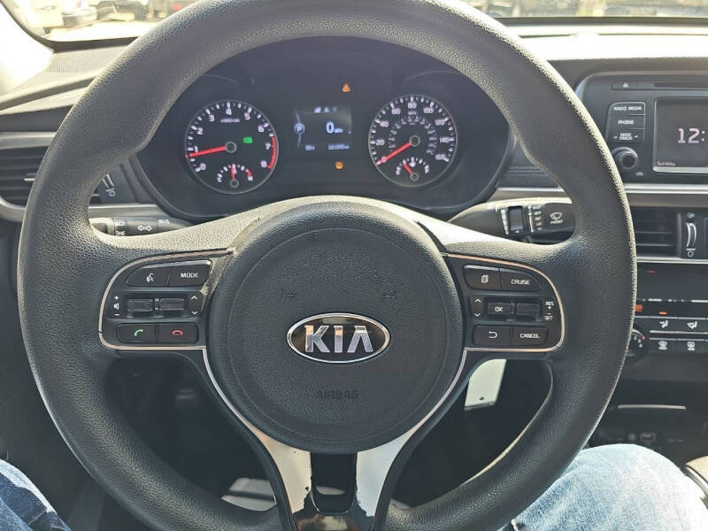 2017 Kia Optima LX