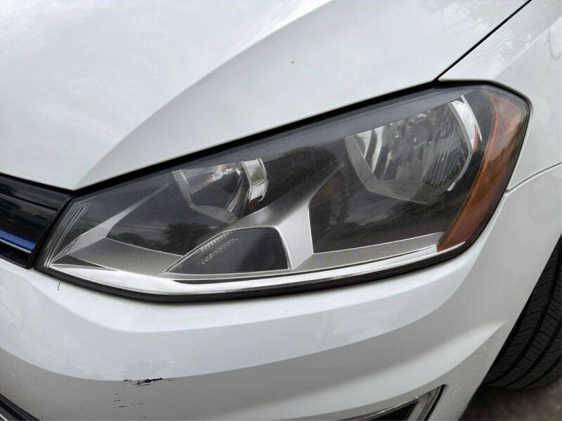 2016 Volkswagen e-Golf SE