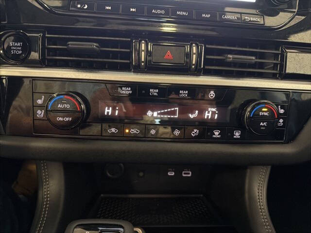 2025 Nissan Pathfinder Platinum