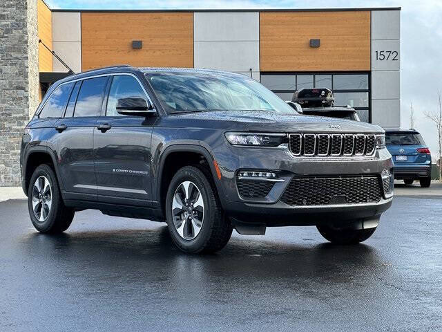 2023 Jeep Grand Cherokee 4xe's photo