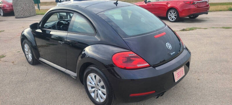 2016 Volkswagen Beetle 1.8T Wolfsburg Edition PZEV