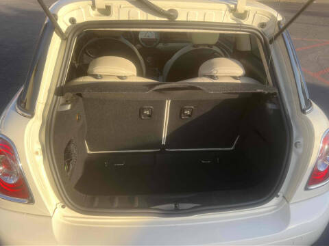 2011 MINI Cooper