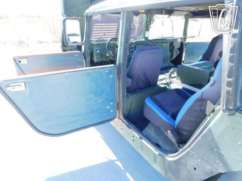 2002 AM General M1123