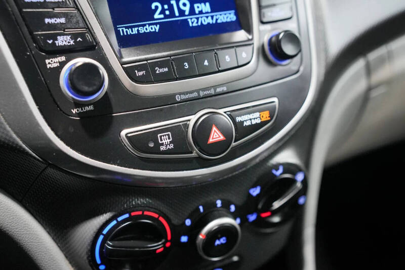 2015 Hyundai Accent GLS