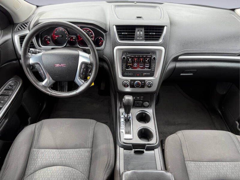 2016 GMC Acadia SLE-2