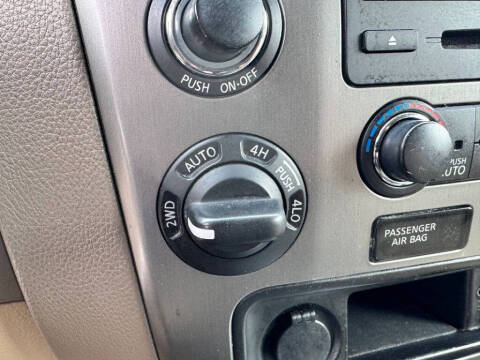 2008 Nissan Armada LE