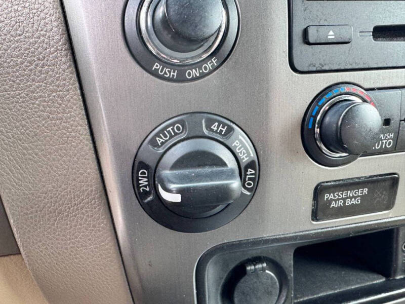 2008 Nissan Armada LE