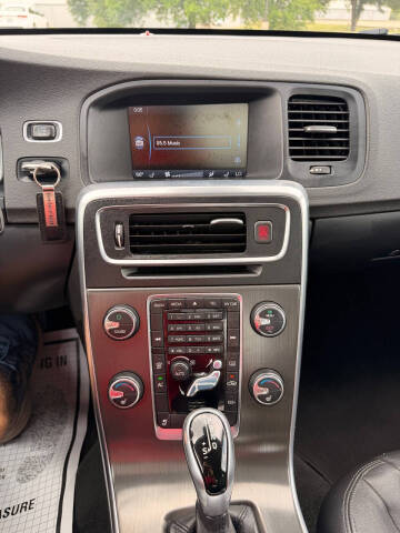 2015 Volvo S60 T5 Drive-E Premier