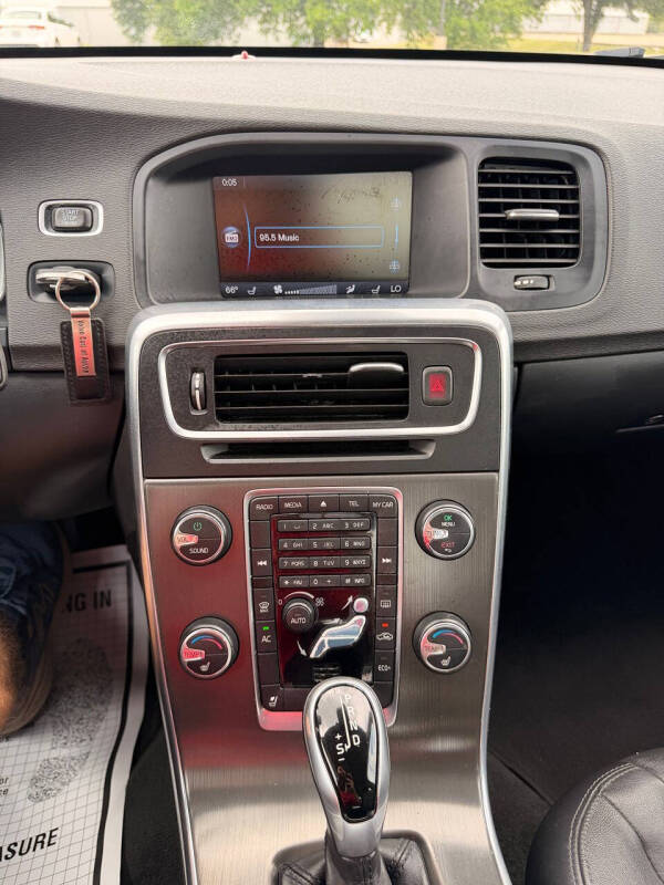 2015 Volvo S60 T5 Drive-E Premier