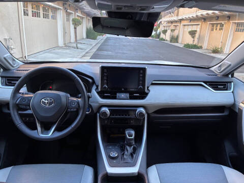 2021 Toyota RAV4 Hybrid Limited