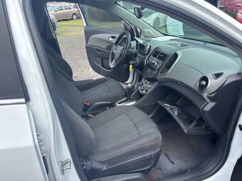 2014 Chevrolet Sonic LT Auto