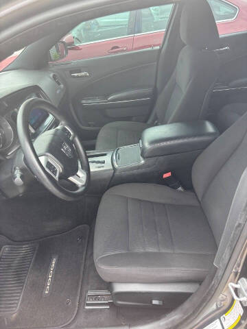 2014 Dodge Charger SE