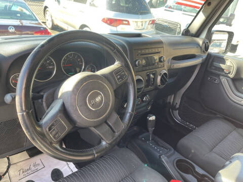 2011 Jeep Wrangler Unlimited Sport