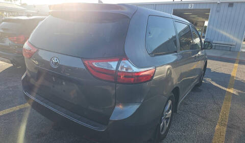 2019 Toyota Sienna L 7-Passenger