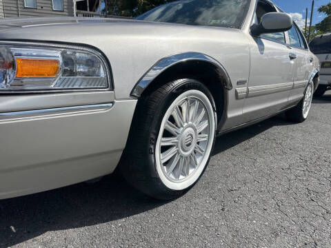 2011 Mercury Grand Marquis LS